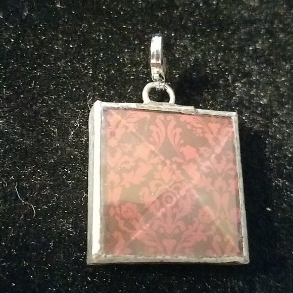 Bella Collection by Beehive Flip Side Pendant 1" - Picture 2 of 2
